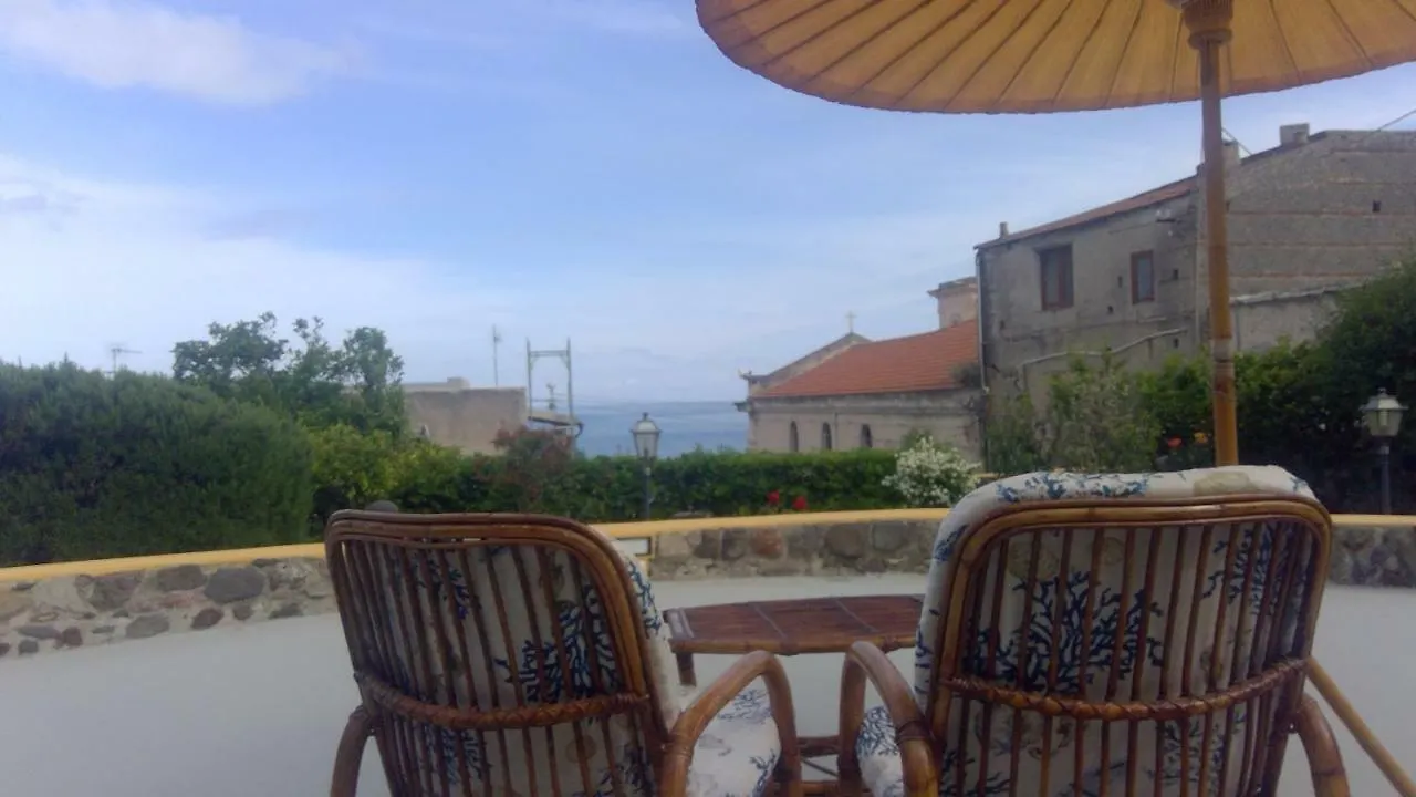 Villetta Marina Lipari  Holiday home Lipari (Isola Lipari)