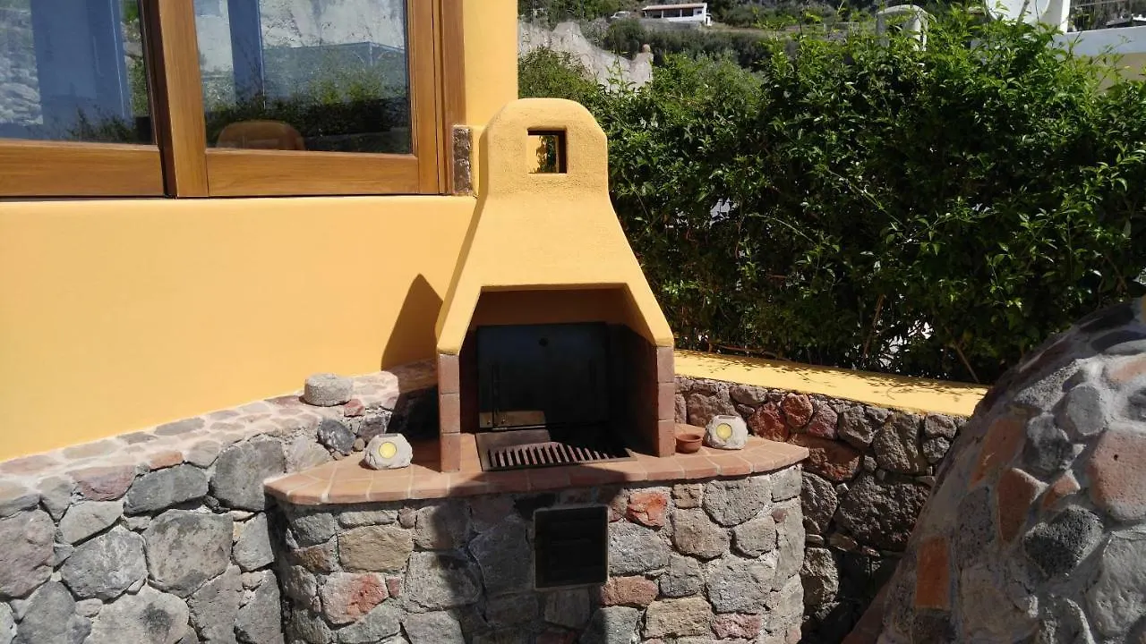 Villetta Marina Lipari  Holiday home Lipari (Isola Lipari)