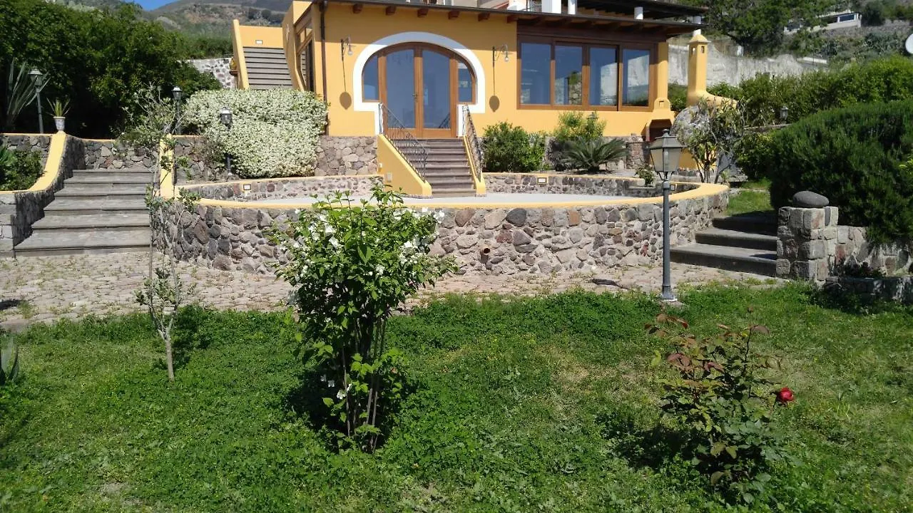 Holiday home Villetta Marina Lipari  Italy